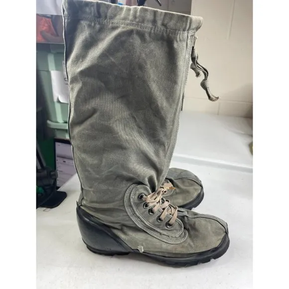 Bristolite Men's Sage Green US Military Extreme Cold Weather Mukluk Boots Medium