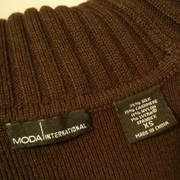 Brown Silk/Cashmere Blend Knit Turtleneck Dress