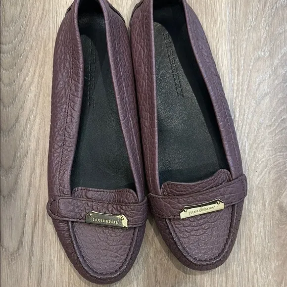 Burberry Women's Brown Loafers
