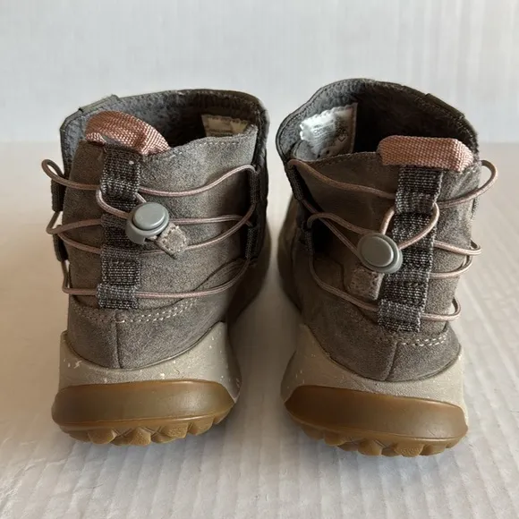Chaco Borealis Ridge Quilted Boots