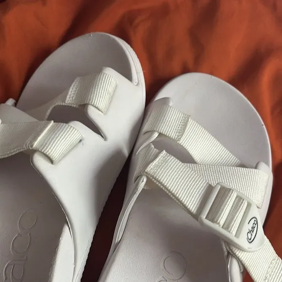 Chaco white Slide Sandals with Adjustable Straps size 6