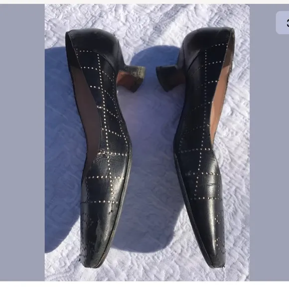 CHANEL Slip-On Black Leather Shoes US 6; EU 36