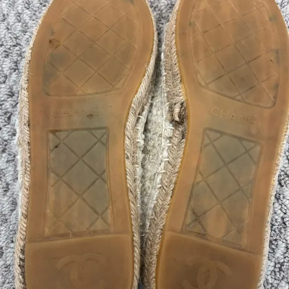 Chanel Women's Black and Cream Espadrilles, Size 38