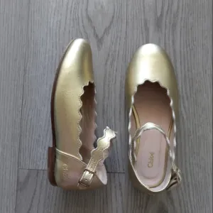 Chloe Girl's Scalloped Leather Ballerina Flats In Gold Metallic 30EU