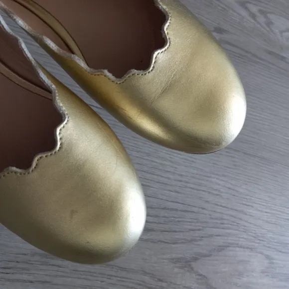Chloe Girl's Scalloped Leather Ballerina Flats In Gold Metallic 30EU