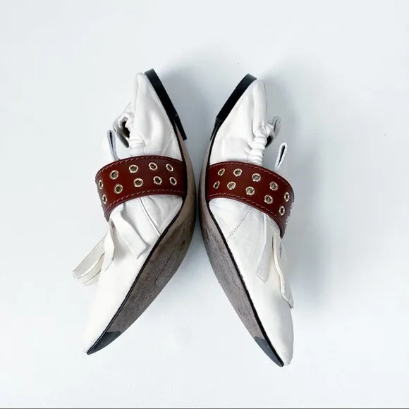 Chloe White Roy Kiltie Fringe Flats Size 40
