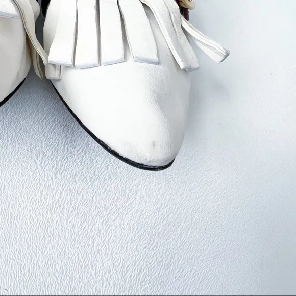Chloe White Roy Kiltie Fringe Flats Size 40