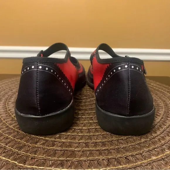 Chocolaticas Habana Carmine Mary Jane Flats Red Black Size 11 US 41 EU
