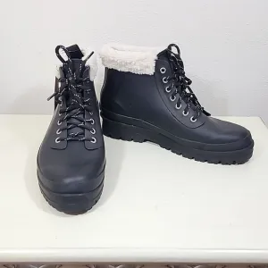 Chooka waterproof black tie up boots with faux fur NWT