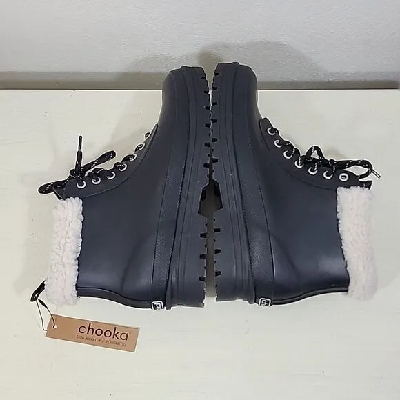 Chooka waterproof black tie up boots with faux fur NWT