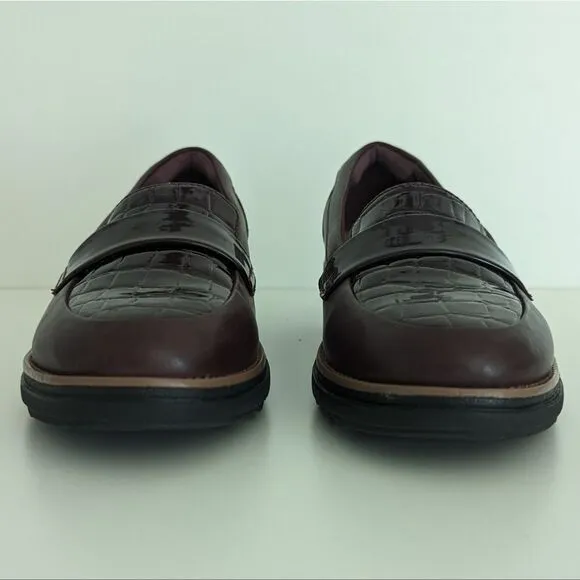 Clark's Ultimate Comfort Sharon Gracie Burgundy Leather Loafers Women's 7