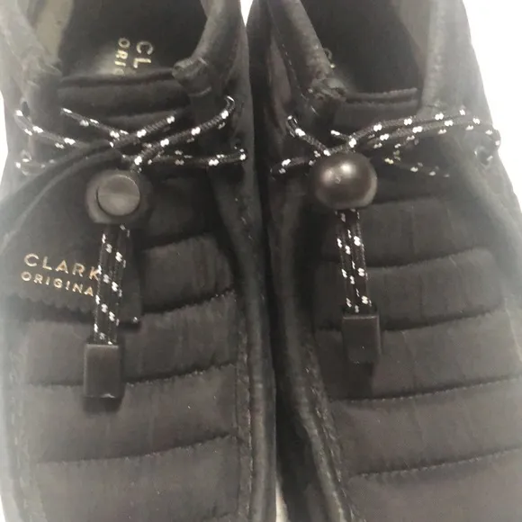 Clarks Wallabee Black Quilted Boots size 10