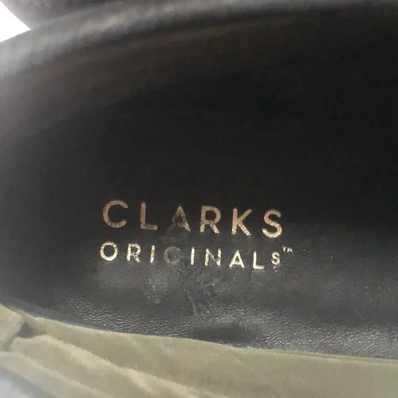 Clarks Wallabee Black Quilted Boots size 10