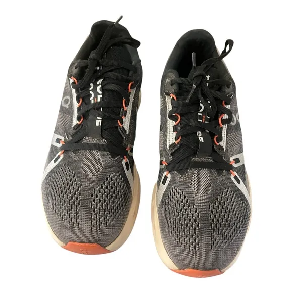 Cloudeclipse Max-Cushioned Running Sneakers Fade Sand Size Men’s Size 11.5 EU 46