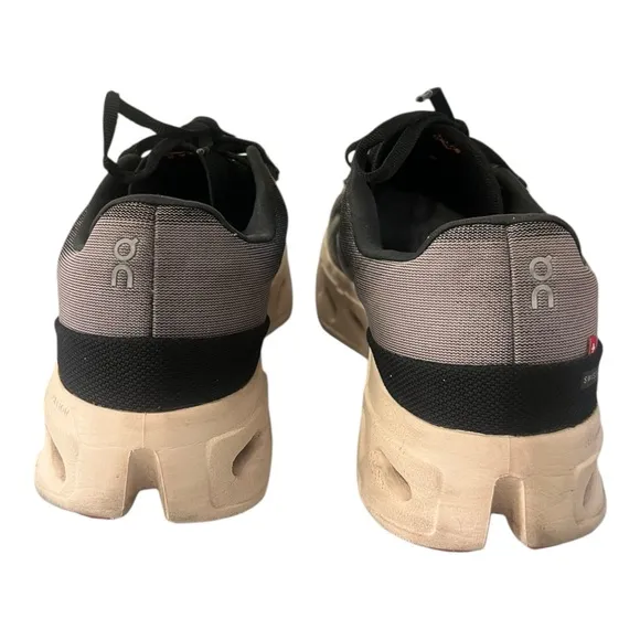 Cloudeclipse Max-Cushioned Running Sneakers Fade Sand Size Men’s Size 11.5 EU 46