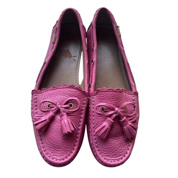Coach Pebble Grain Leather Tassel Loafers Strawberry Color Soft Comfortable