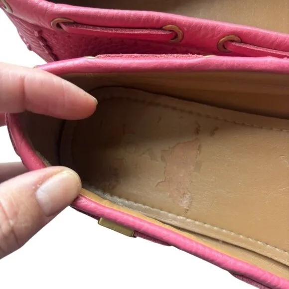 Coach Pebble Grain Leather Tassel Loafers Strawberry Color Soft Comfortable