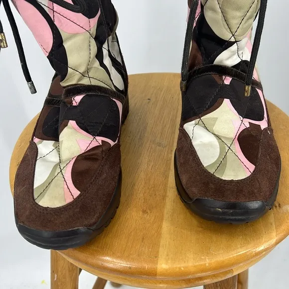 Coach - Sasha Quilted Signature C's Fur Trimmed Vibram Sole Winter Boots 9