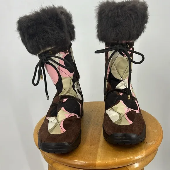Coach - Sasha Quilted Signature C's Fur Trimmed Vibram Sole Winter Boots 9