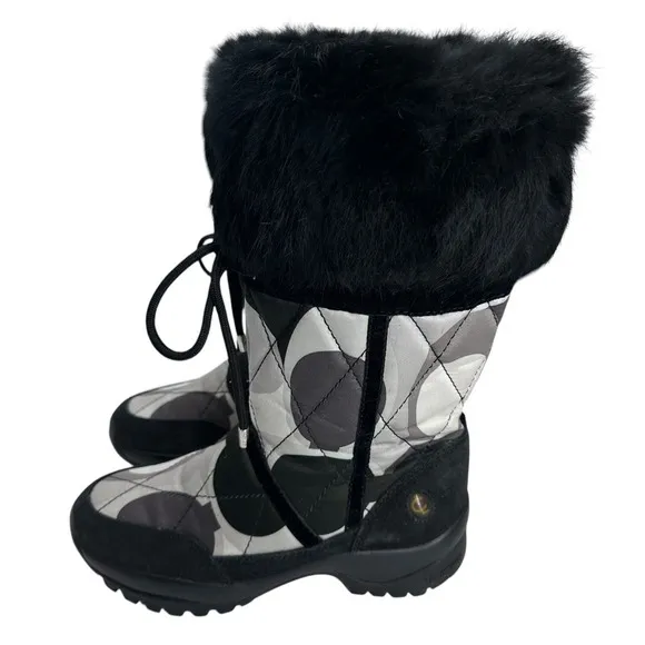 Coach Sasha Quilted Signature C's Fur Trimmed Winter Boots Size 5.5 M P694 Black