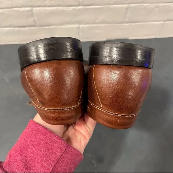Cole Haan men’s 10 brown leather tassel loafers