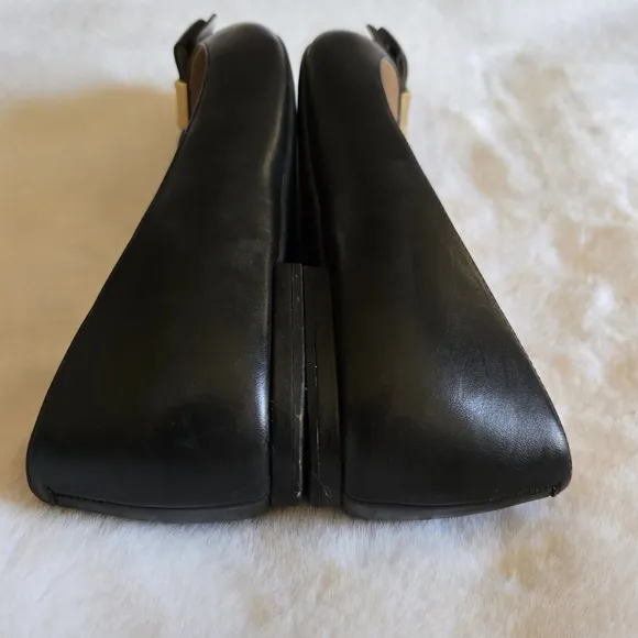 Cole Haan Tali Bow Skimmer Shoes Black Leather Gold Logo Size 9B W09852 with Box