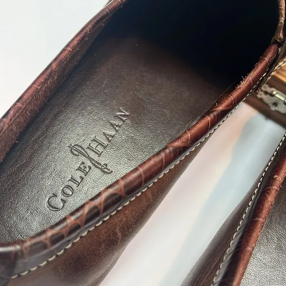 Cole Haan Venetian Loafer Men’s French Roast Brown Loafers Buckle C11396