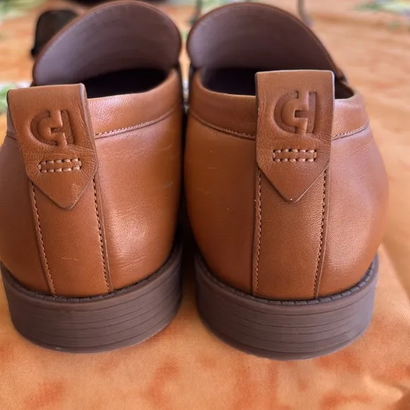 Cole Haan Woman’s size 9  Tan Loafers.
