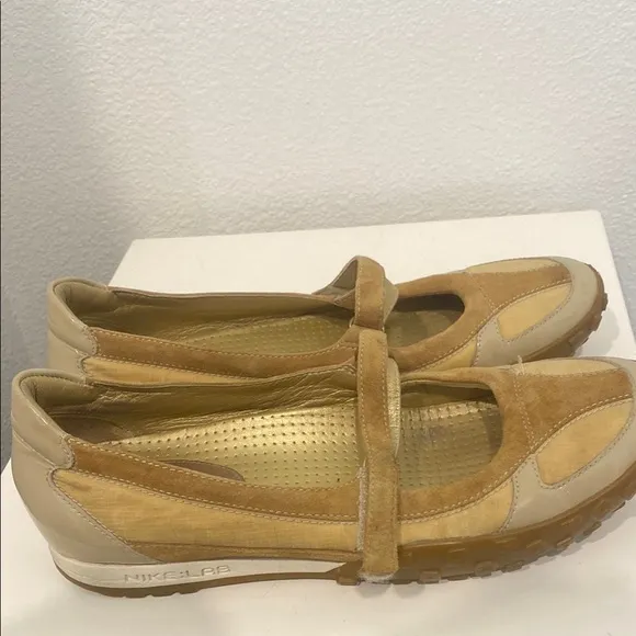 Cole Haan X NikeLab Phebes Mary Jane Shoes Khaki Tan Sport Flats |Size 7