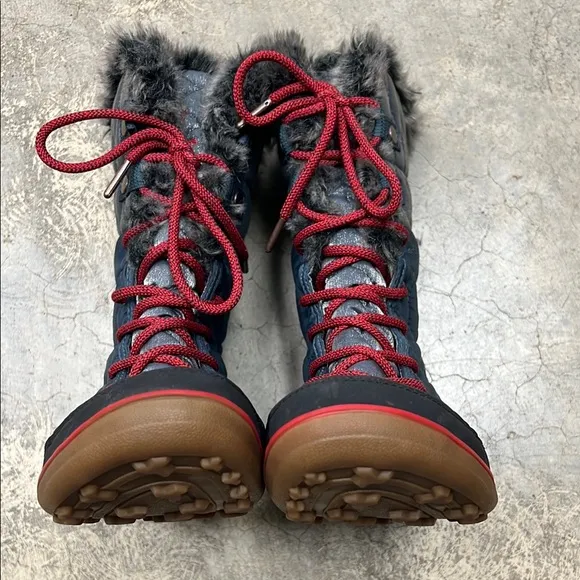 Columbia Blue and Red Winter Rain Boots with Quilted Design
