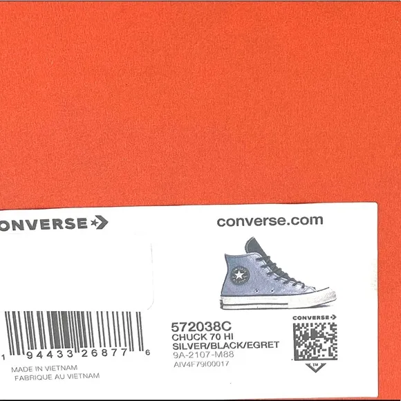 Converse Chuck 70 Sneakers High Top Silver Black Casual Skate Women Size 572038C
