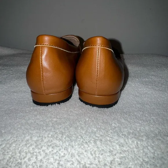C.Paravano Tan Penny Loafers. Size 8.5. NWOT