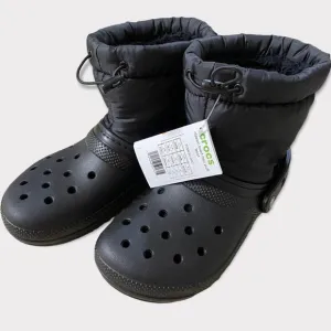 Crocs Classic Lined Neo Puff Boots Black Size 6