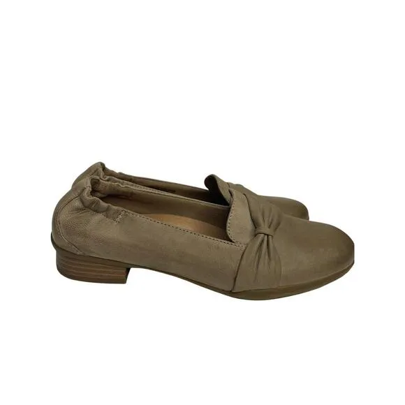 Dansko Karen Taupe Slip-on Loafers size 38