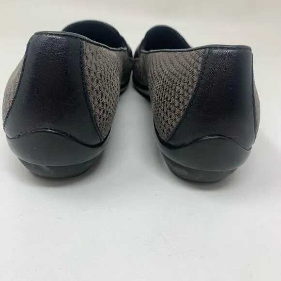 Dansko Loafers Women's Gray Snakeskin Leather Flat Comfort Shoes Size 9