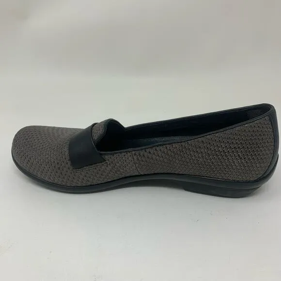 Dansko Loafers Women's Gray Snakeskin Leather Flat Comfort Shoes Size 9