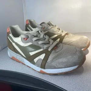 Diadora Sneakers N9000 Italy Lace Up  Mens Sz 10 Green Casual Shoes 172782-40058