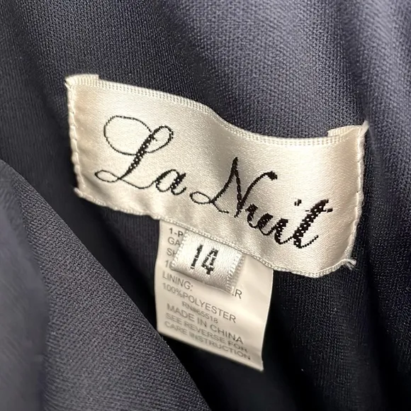 DISCOUNTED SHIPPING TODAY 🔥🔥 La Nuit Navy Blue Maxi Formal Dress Size 14