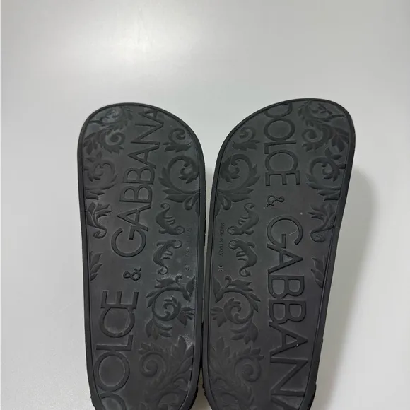 Dolce &amp; Gabbana DG Logo Rubber Slides Black Women’s Size EU 39/US 9