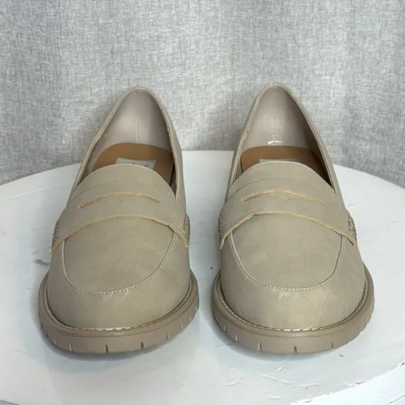 DOLCE VITA CARLEY VEGAN LEATHER LUG SOLE PENNY LOAFER IN CRISP **NWT**