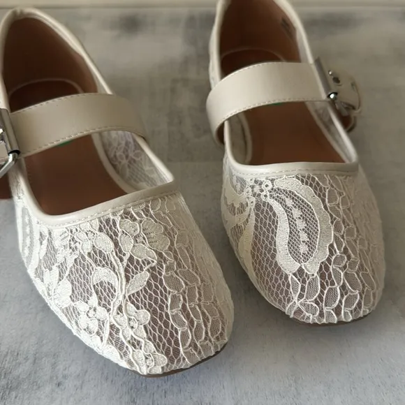 Dolce Vita Lace Flats Ivory Sz. 8
