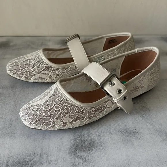 Dolce Vita Lace Flats Ivory Sz. 8