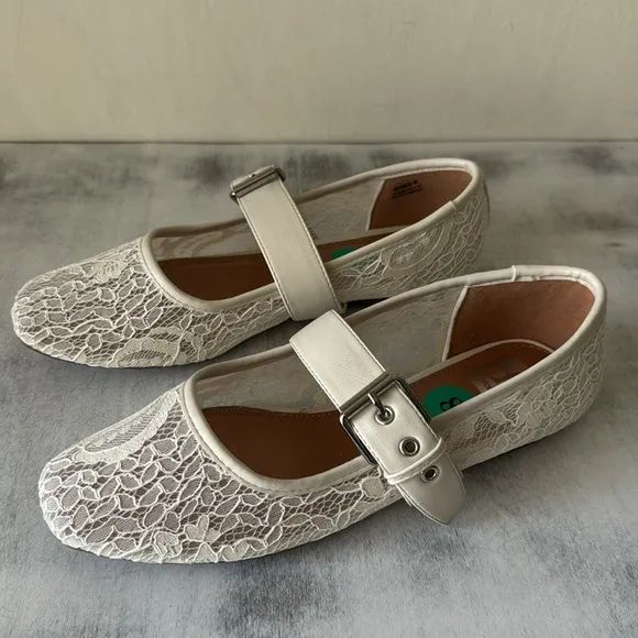 Dolce Vita Lace Flats Ivory Sz. 8