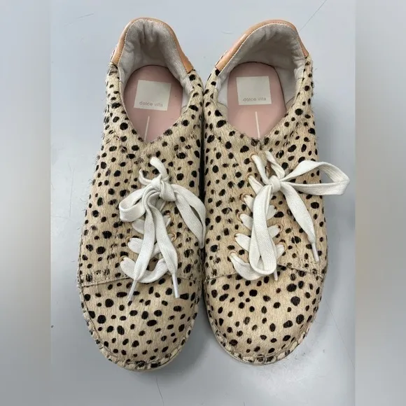 Dolce Vita Size 8.5 Women’s Madox Calf Hair Leopard-Print Sneakers •Low Top EGUC