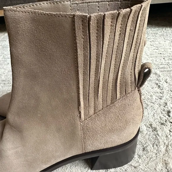 Dolce Vita Waterproof Leather or Suede Boots Linny H20 Brown Size - 8