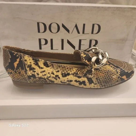 Donald J. Pliner Snakeskin &quot;Metallic Mini Viper Lemon&quot;. NIB. Size EU 37/US 7
