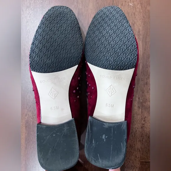 Donald Pliner Rehbel 3 Suede Embellished Loafers in Bull's blood Red. Size 6.5