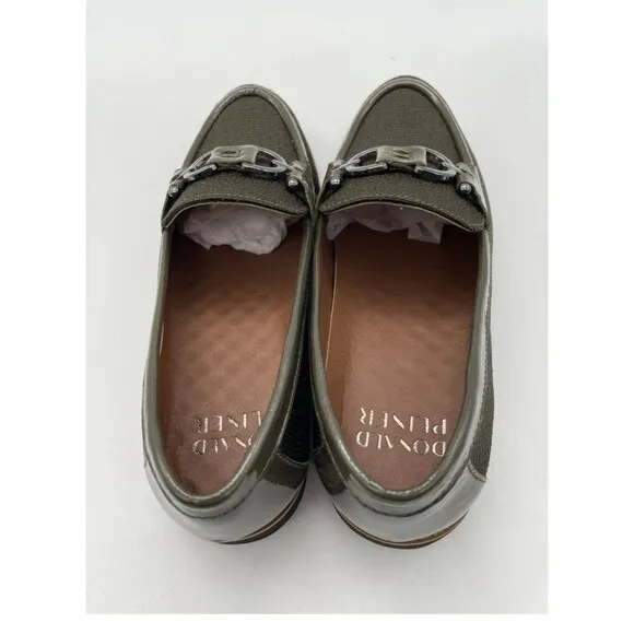 Donald Pliner Women's Size 7 Green Clio Loafers, Slip-On Shoes, Comfortable
