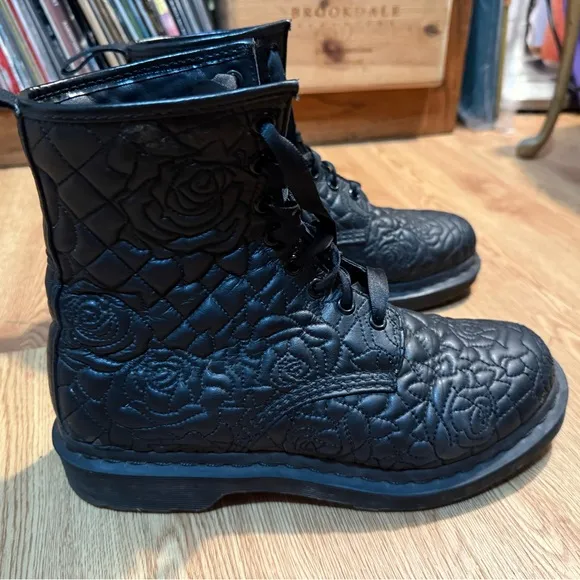 Dr. Martens Mono Matte Black Quilted Rose Embossed Floral Boots