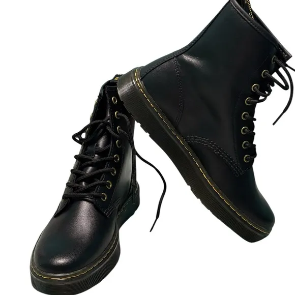 Dr. Martens Zavala Air Wair Black Boots AW004 Women's Size 8